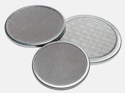 There are three UNS31803 wire mesh filter discs with different density.