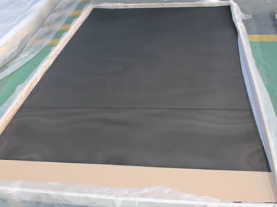 Window screen sheets are wrapped with plastic waterproof paper.